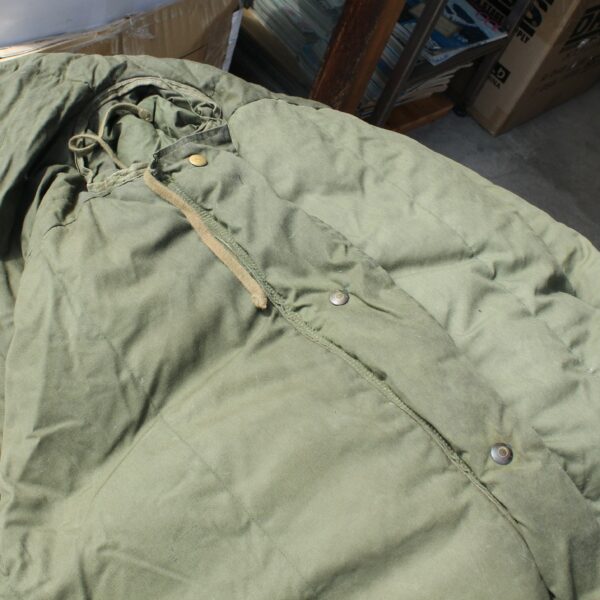 ミリタリーシュラフ修理！