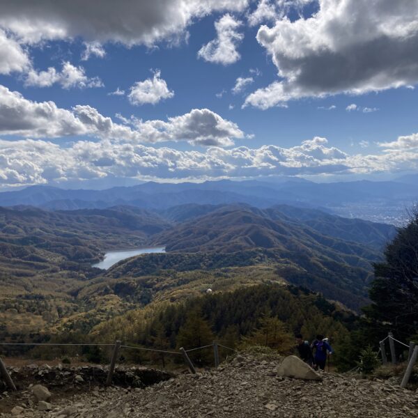 紅葉のはじまり 大菩薩嶺