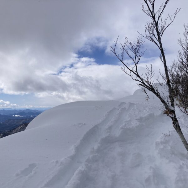 鹿俣山〜獅子ヶ鼻山