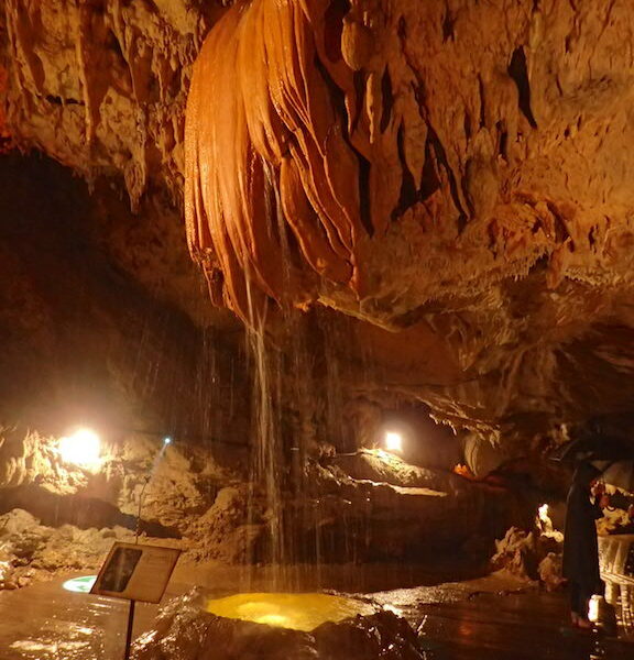 沖縄本島、洞窟探検へ!